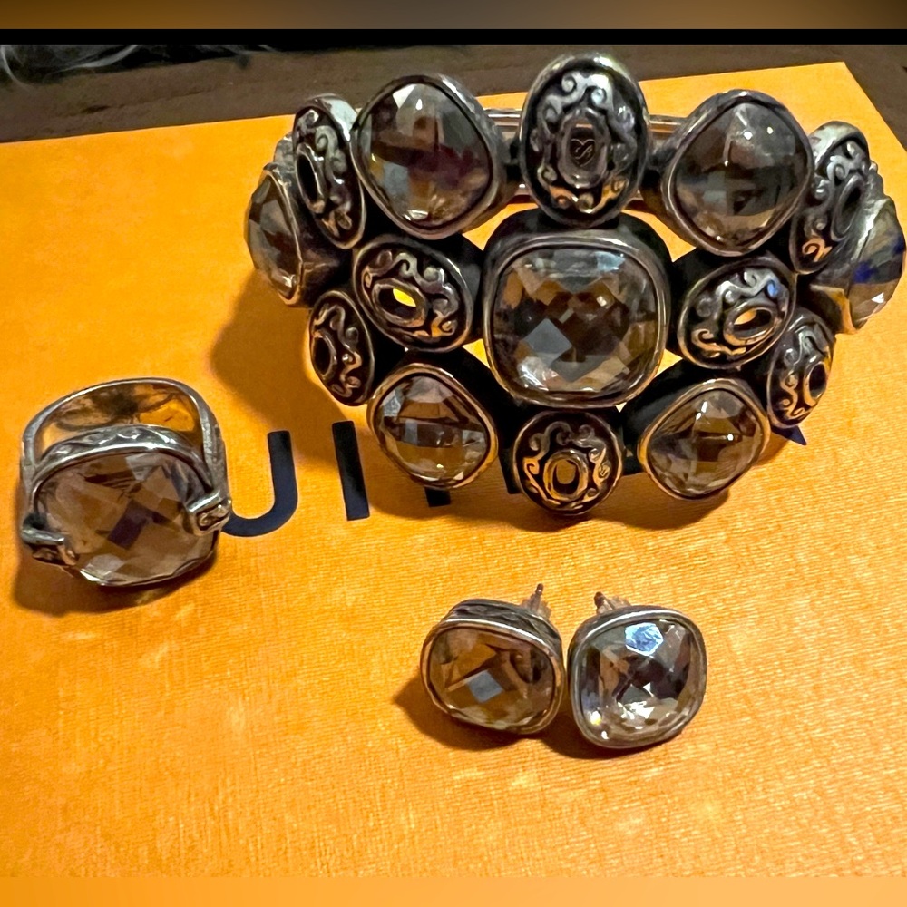 ▫️Rare Brighton Venus Rising- Silver and Smoky Grey Swarovski Crystal Set ▫️